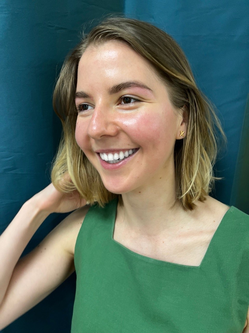 wax Valencia brow wax result portrait after shaping